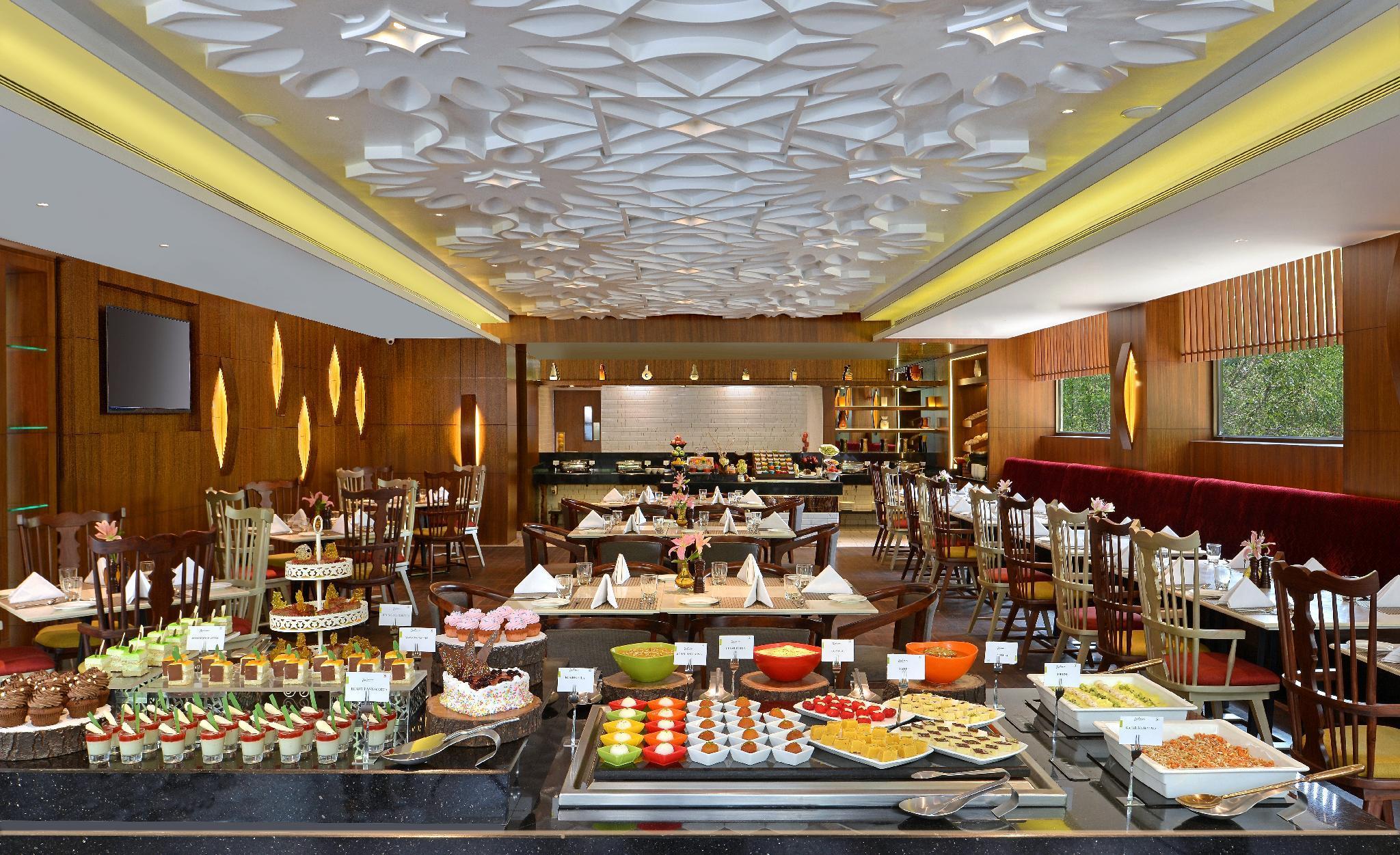 Radisson Gwalior Hotel Exterior photo
